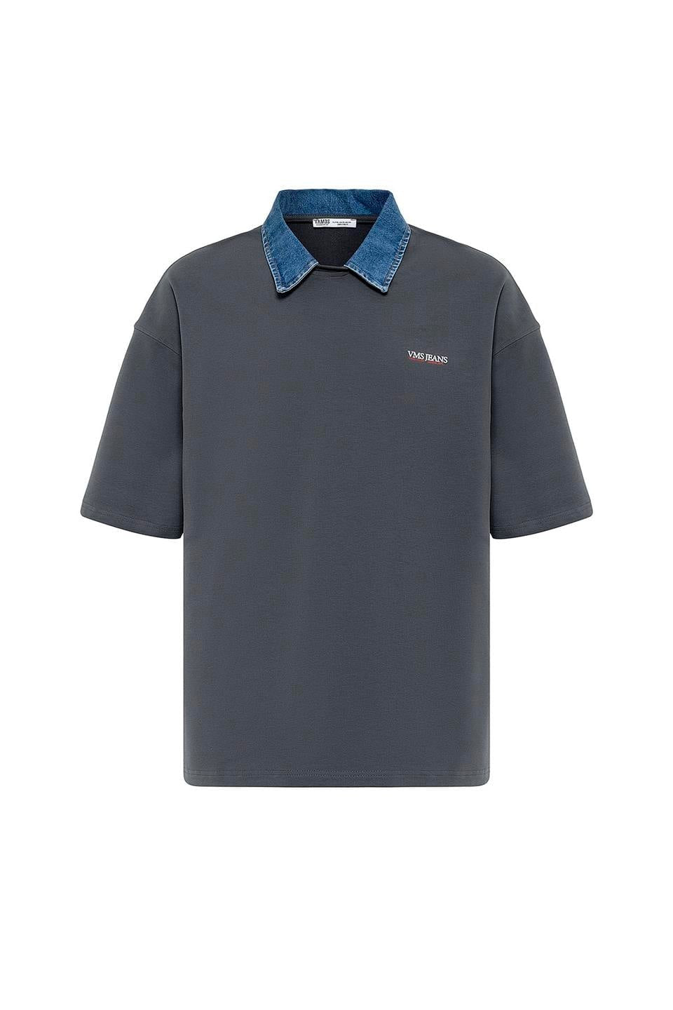 Oversized T-Shirt with Polo Collar and Embroidered Design