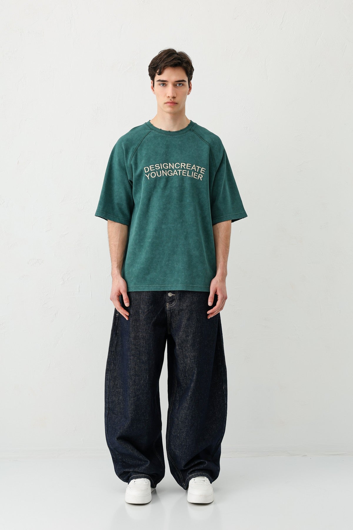 Oversized Raglan-Sleeve T-Shirt with Printed Text