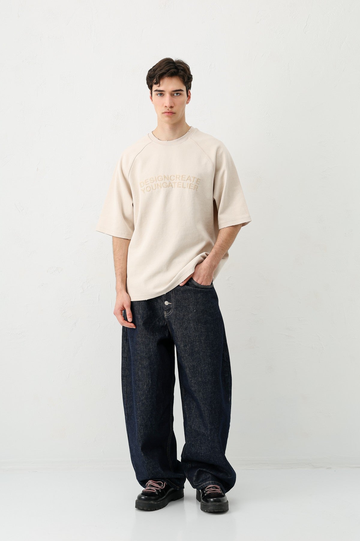 Oversized Raglan-Sleeve T-Shirt with Printed Text