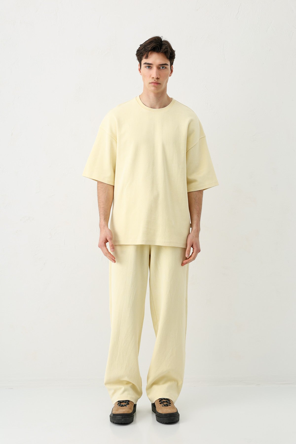 Short-Sleeved, Washed Oversized T-Shirt