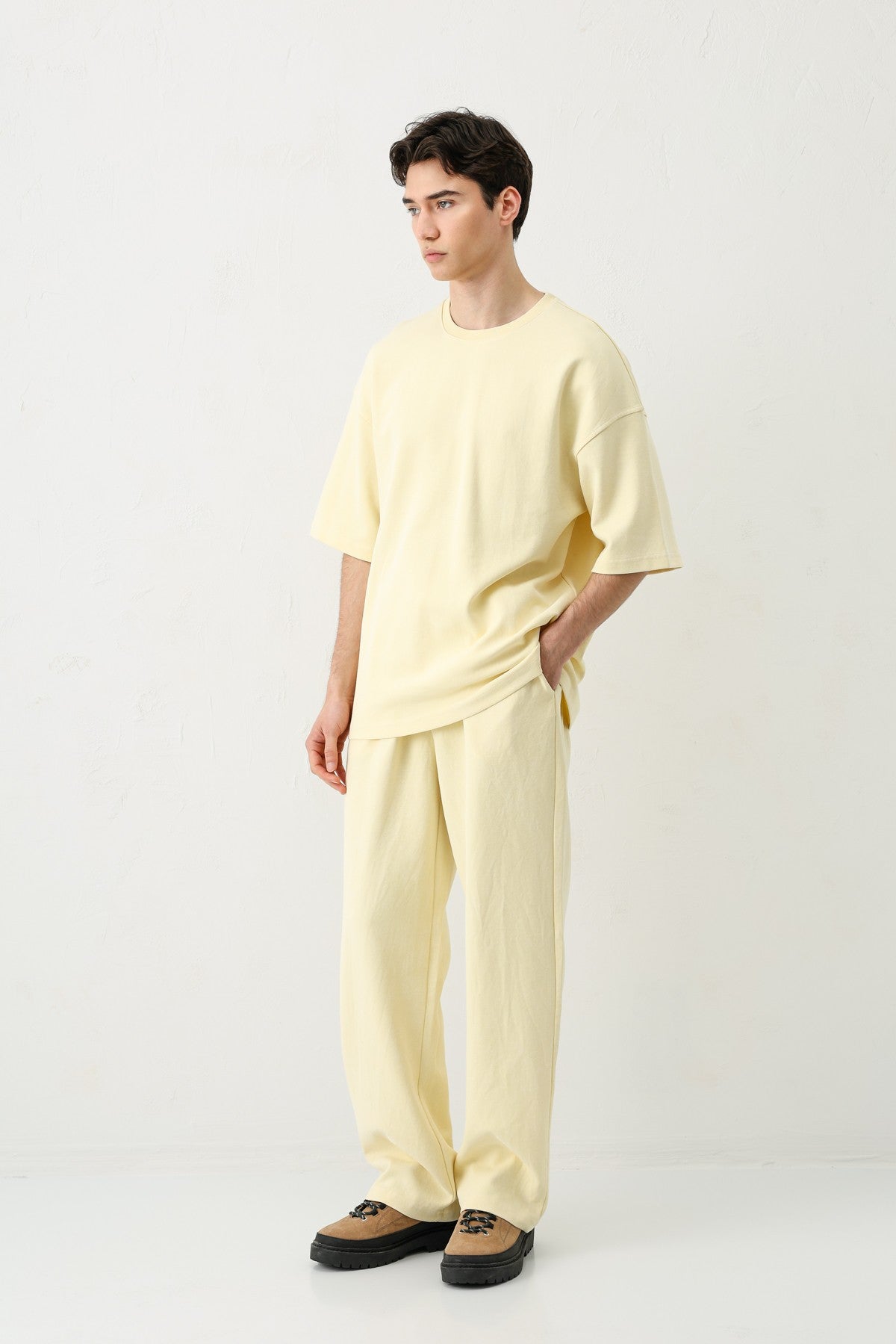 Short-Sleeved, Washed Oversized T-Shirt