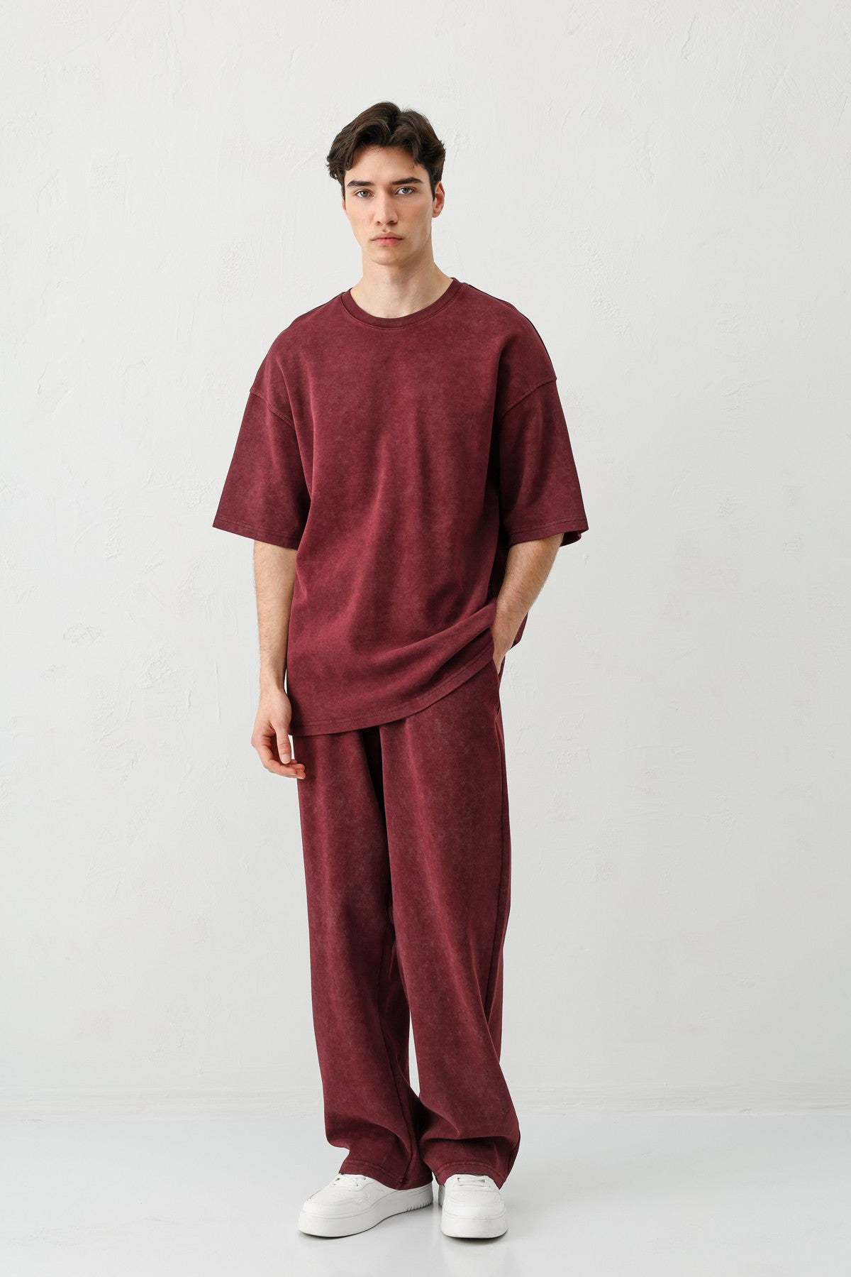 Short-Sleeved, Washed Oversized T-Shirt