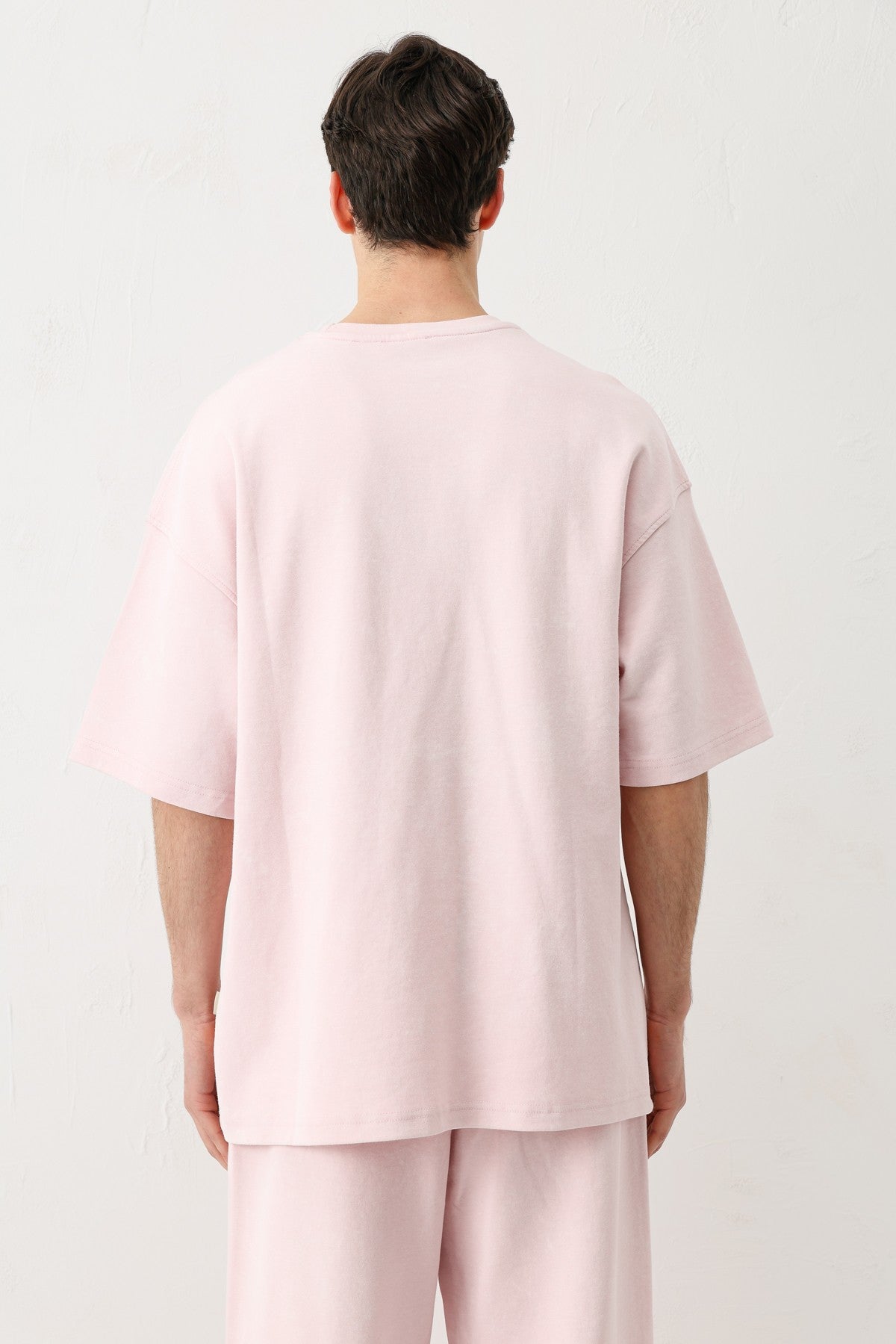 Short-Sleeved, Washed Oversized T-Shirt