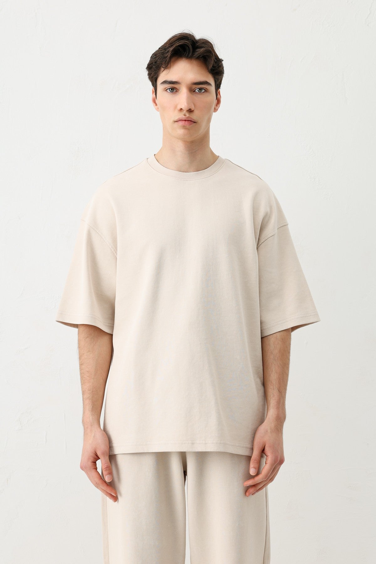 Short-Sleeved, Washed Oversized T-Shirt