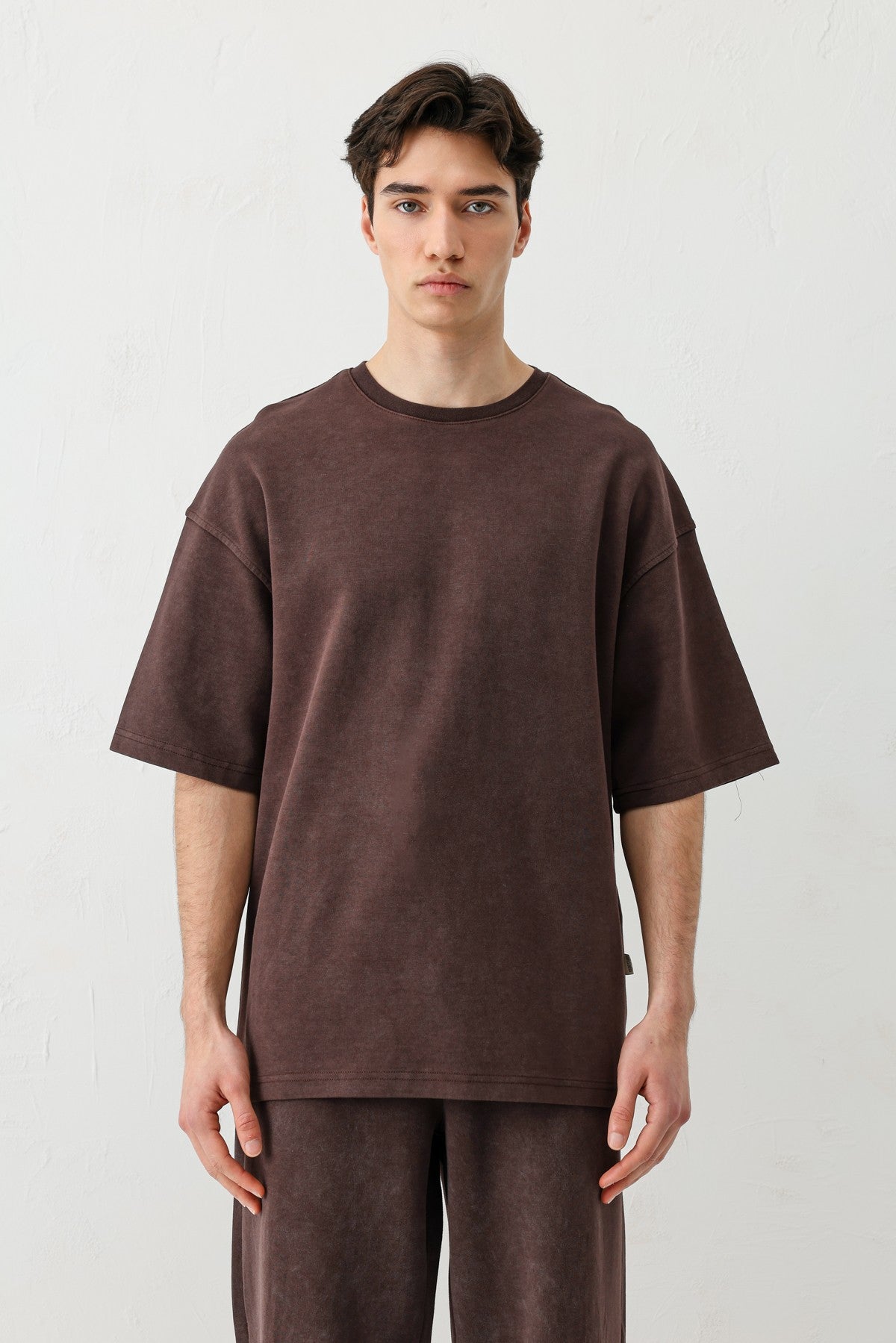 Short-Sleeved, Washed Oversized T-Shirt