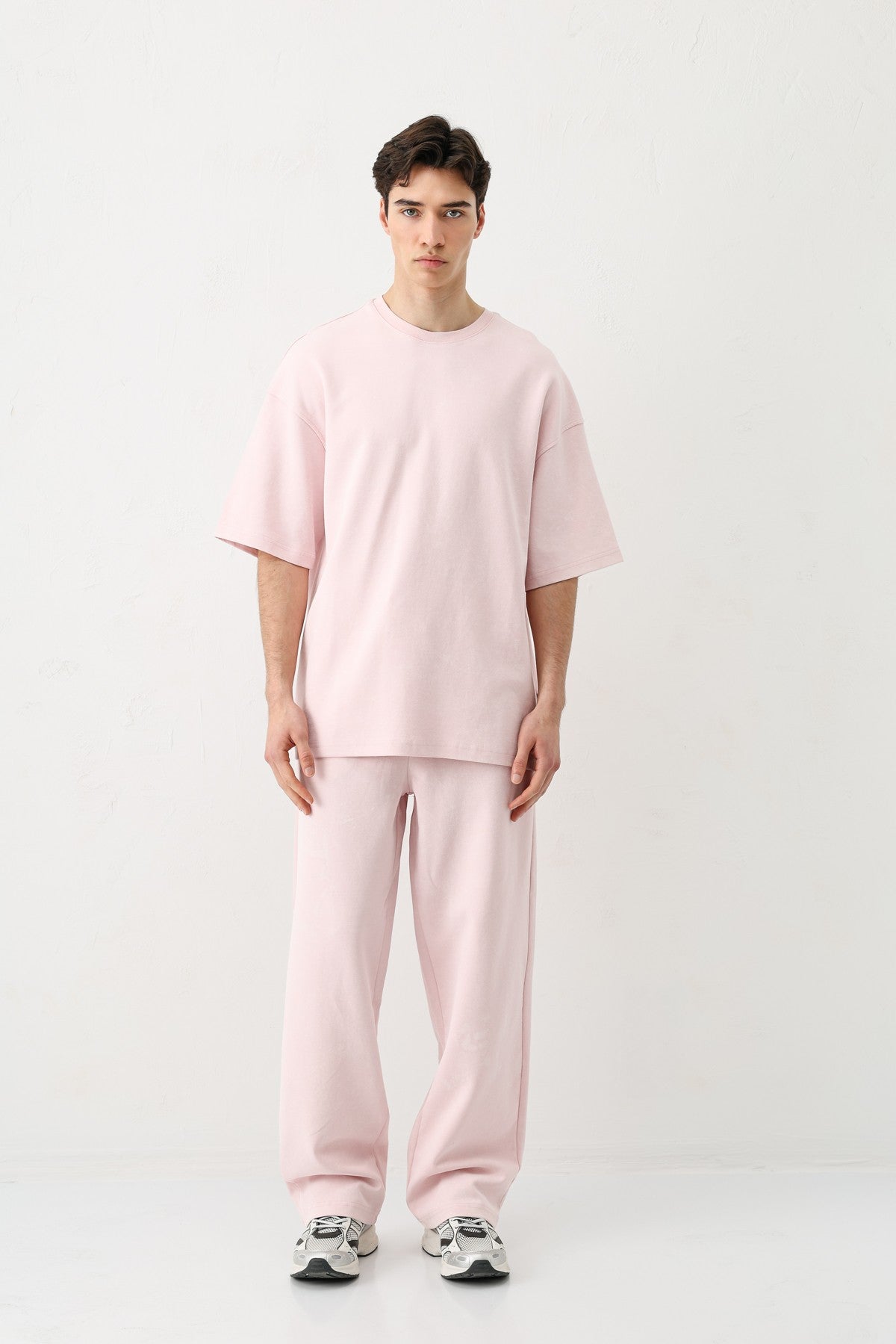 Short-Sleeved, Washed Oversized T-Shirt
