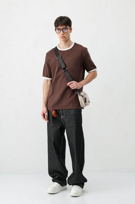 Short-Sleeved Regular-Fit T-Shirt