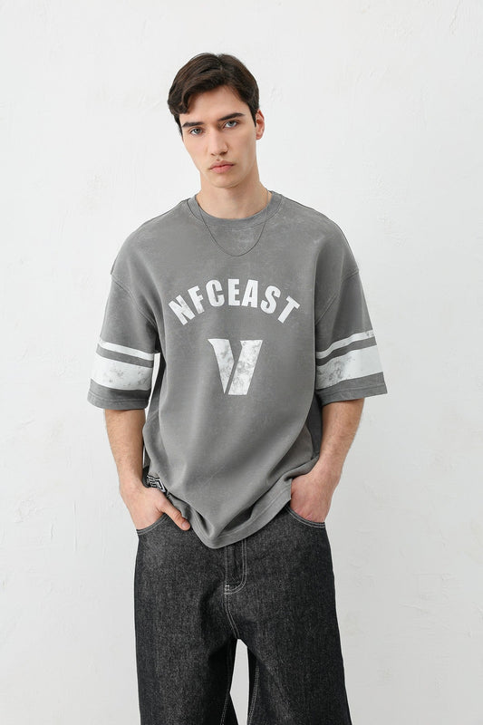 Oversized T-Shirt with V-Print and Sleeve Details
