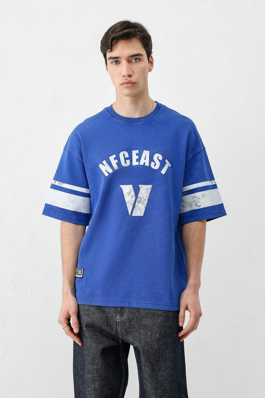 Oversized T-Shirt with V-Print and Sleeve Details