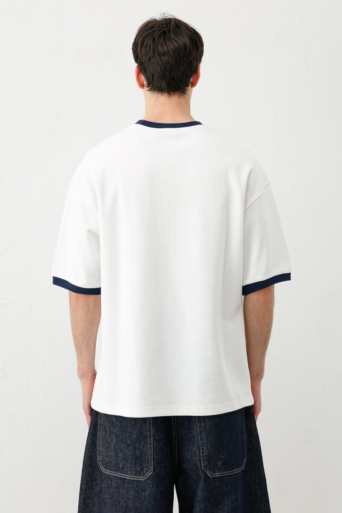 Short-Sleeved Oversized T-Shirt with Pockets