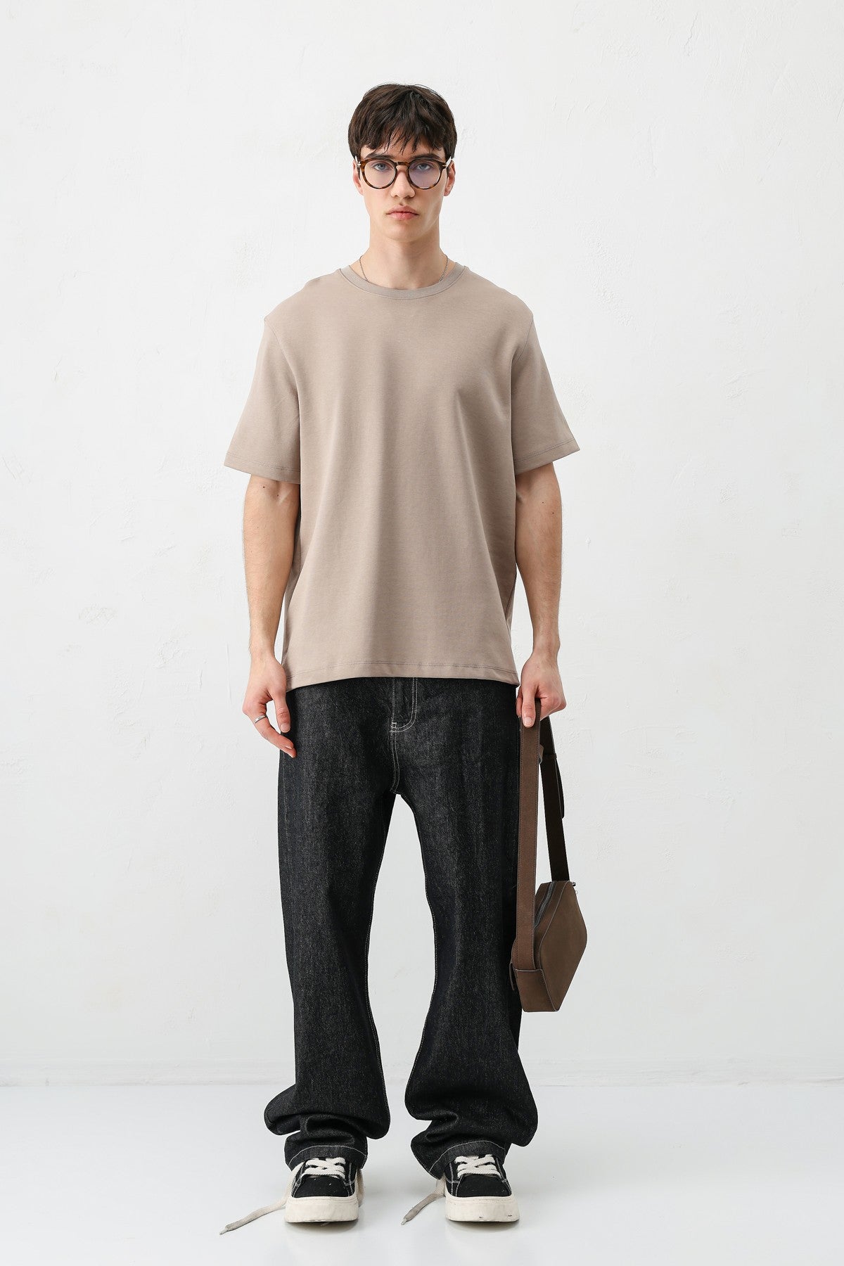 Short-Sleeved Boxy-Fit T-Shirt