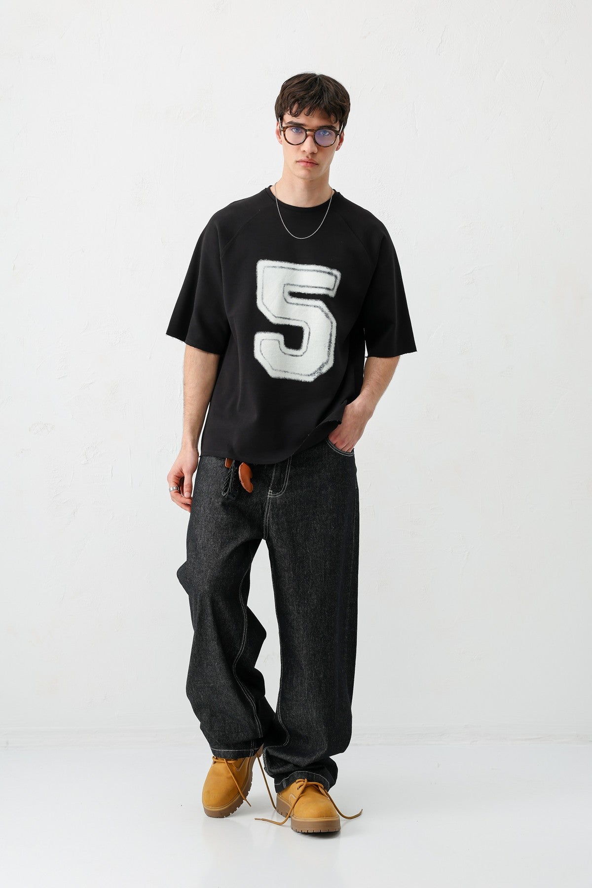 Oversized Crew Neck T-Shirt with 5 Prints