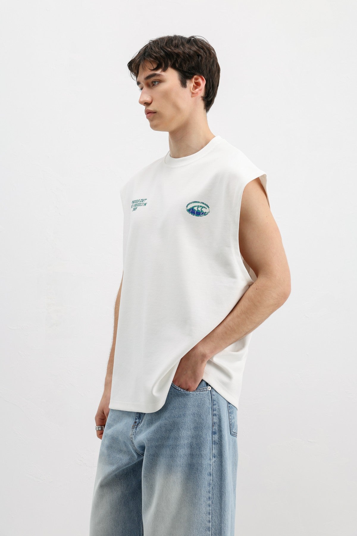 Oversized Printed Sleeveless T-Shirt