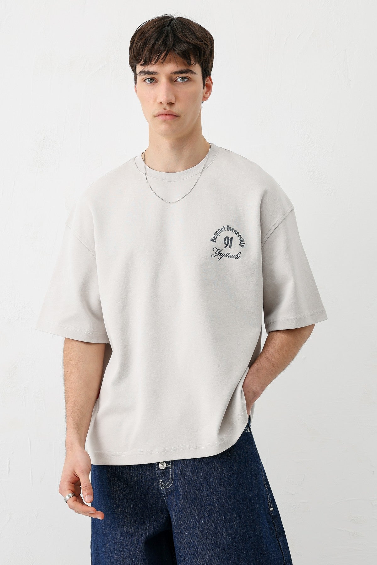 Short-Sleeved Boxy-Fit Printed T-Shirt
