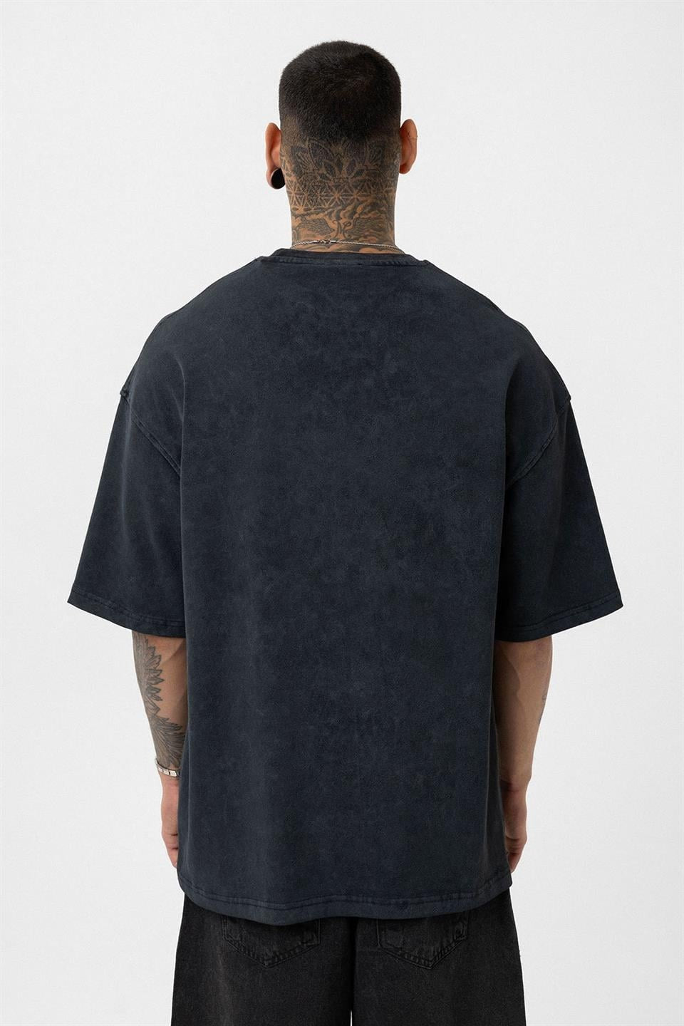 Oversized T-Shirt with Washed Chain Detail