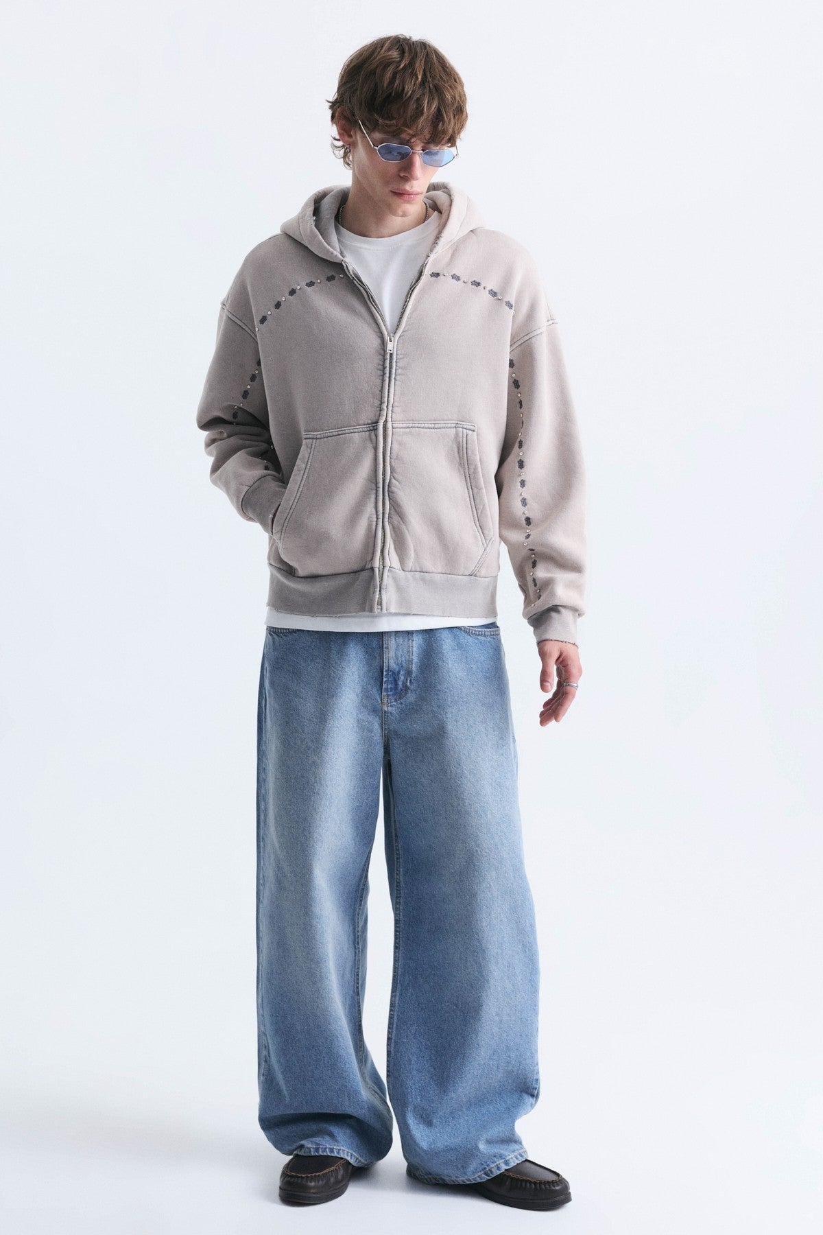 Boxy Fit Zipper-Front Hooded Sweatshirt