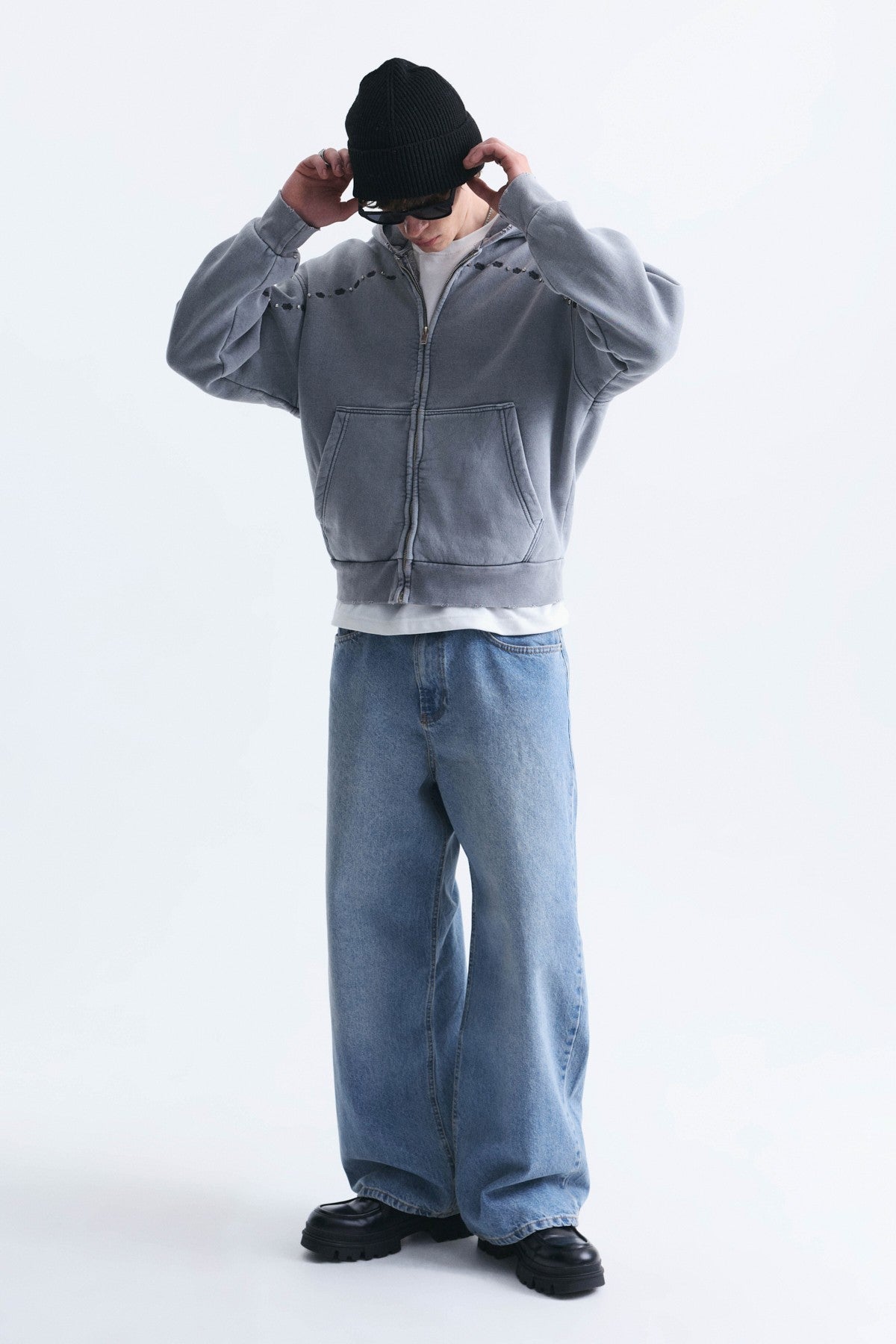 Boxy Fit Zipper-Front Hooded Sweatshirt