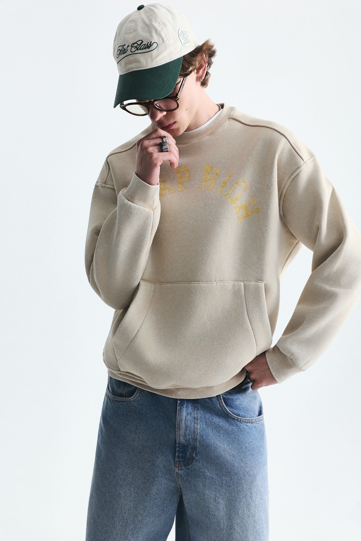 Oversized Sweatshirt with Printed Design (Machine Washable)