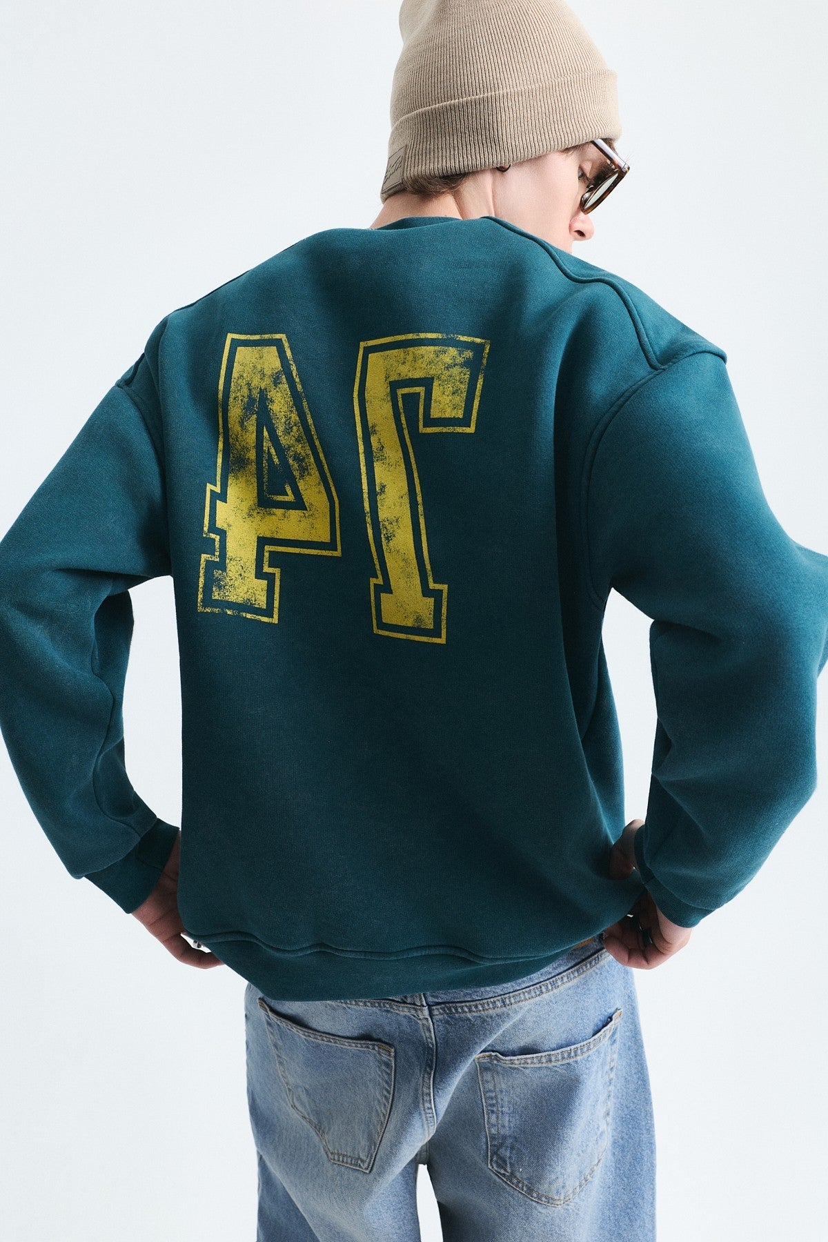 Oversized Sweatshirt with Printed Design (Machine Washable)