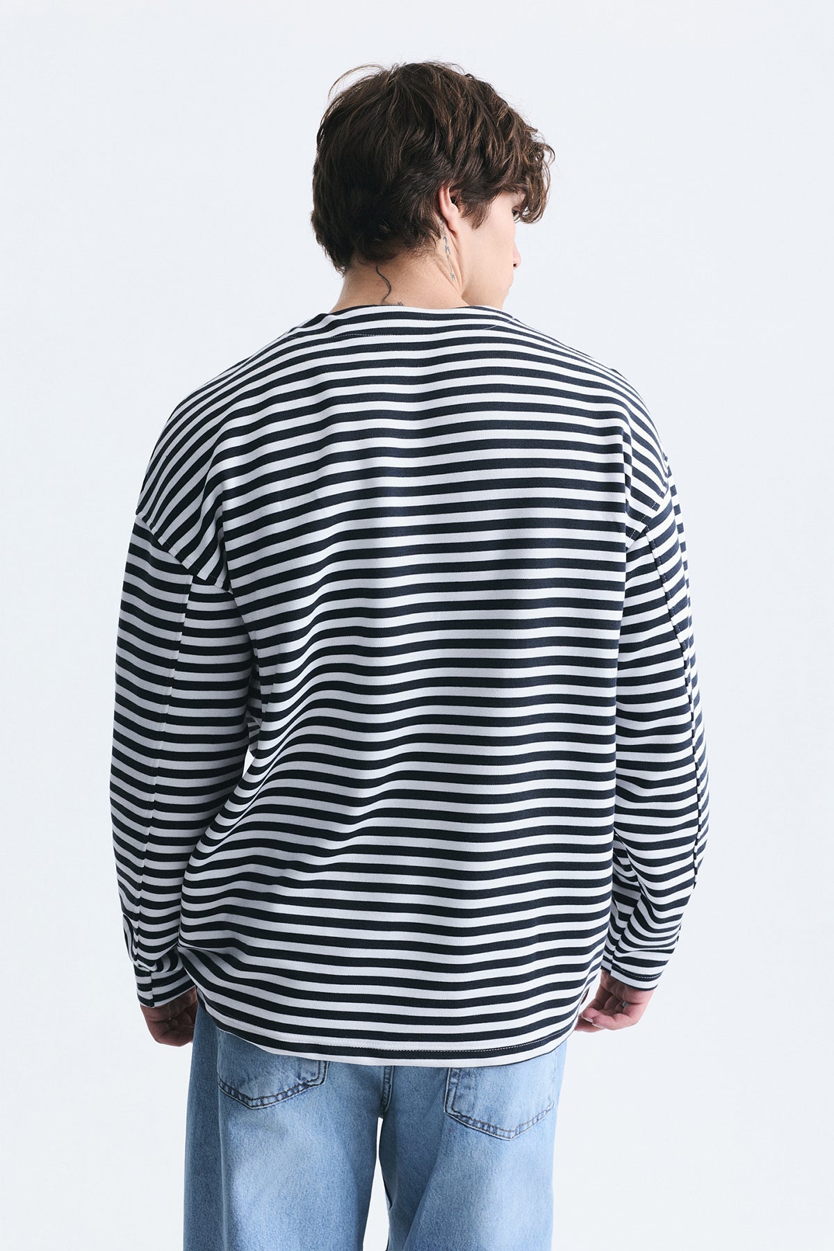 Oversized Striped Sweatshirt