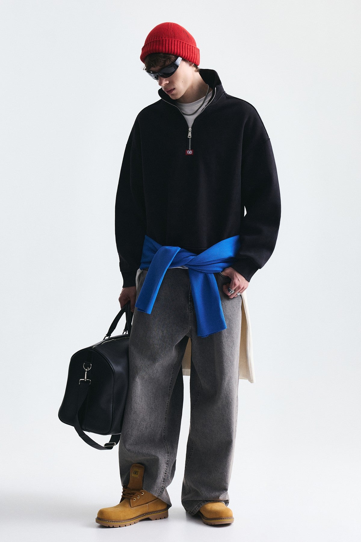 Boxy-Fit Sweatshirt with a Stand-Up Collar and Zipper