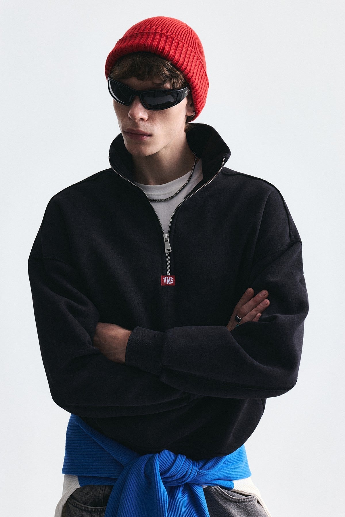 Boxy-Fit Sweatshirt with a Stand-Up Collar and Zipper
