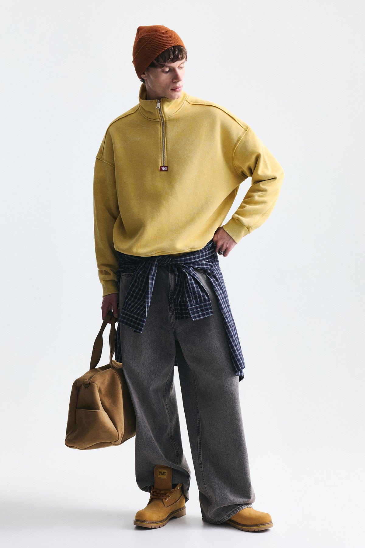 Boxy-Fit Sweatshirt with a Stand-Up Collar and Zipper