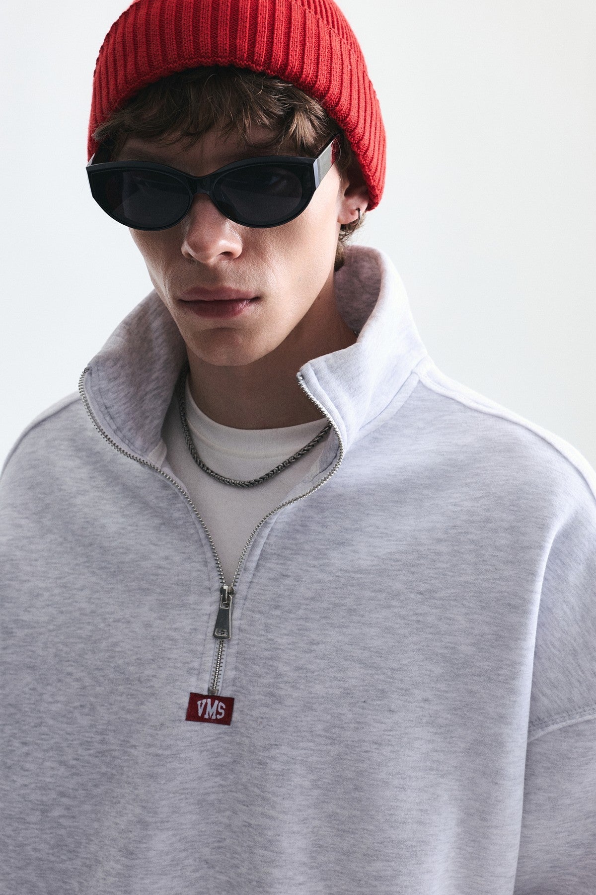Boxy-Fit Sweatshirt with a Stand-Up Collar and Zipper