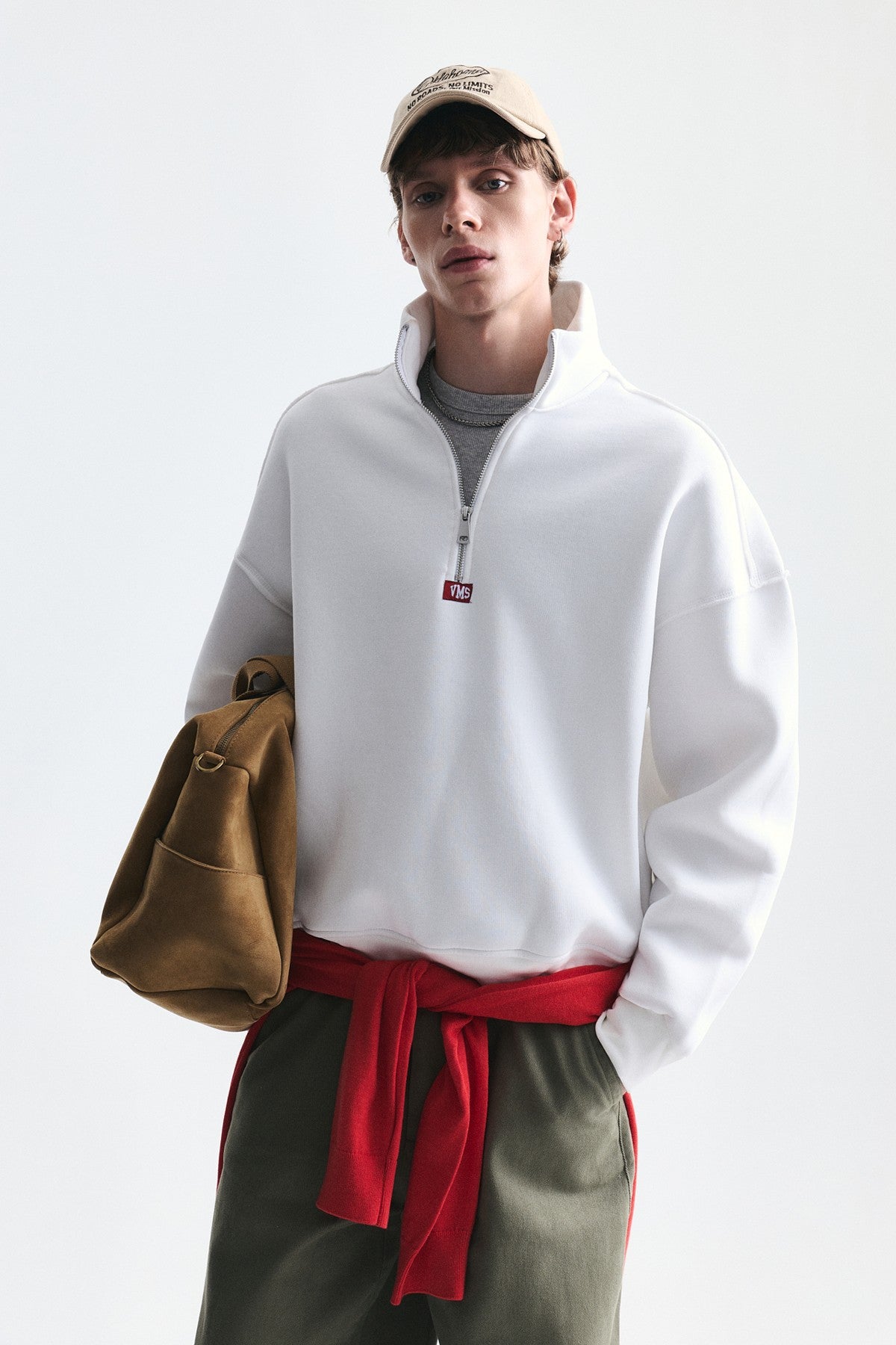 Boxy-Fit Sweatshirt with a Stand-Up Collar and Zipper