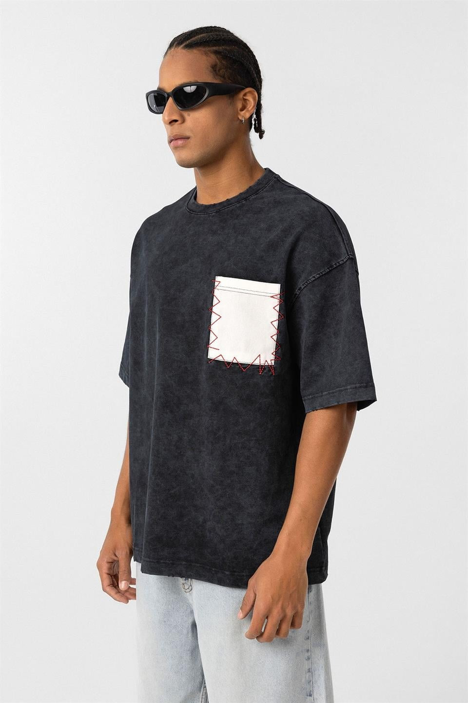 Oversized T-Shirt with Pocket Detail, Pre-Washed, V70-73
