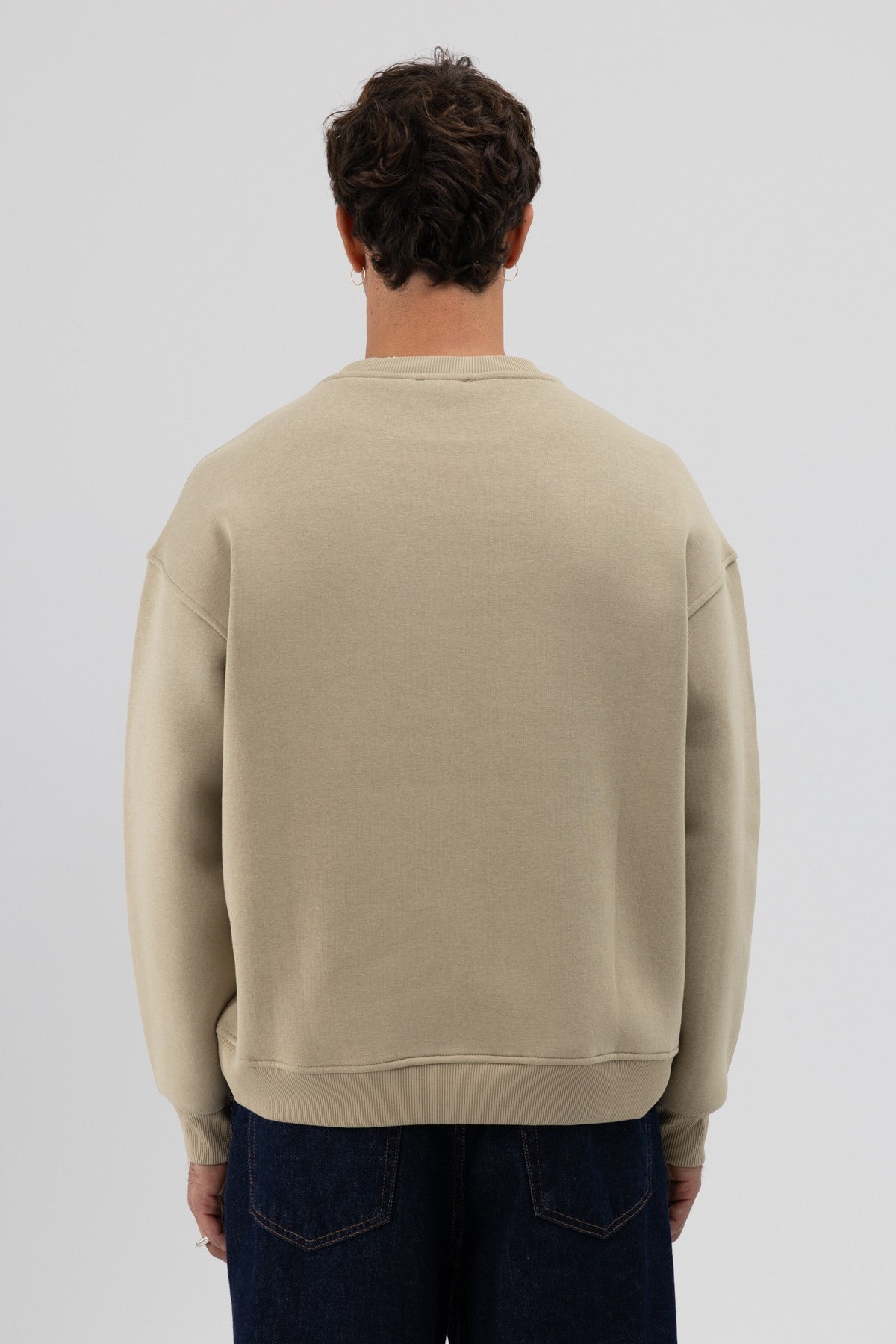 Basic Crew Neck Oversized Sweatshirt