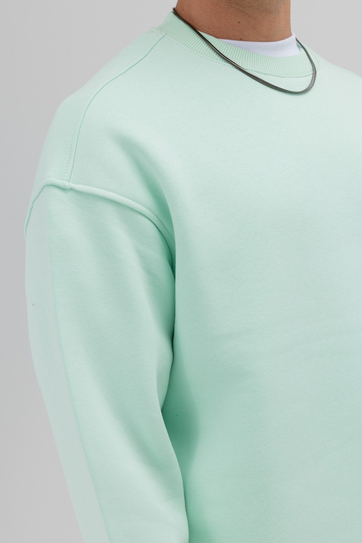 Basic Crew Neck Oversized Sweatshirt