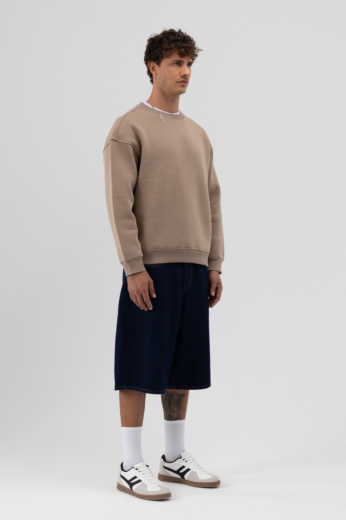 Basic Crew Neck Oversized Sweatshirt