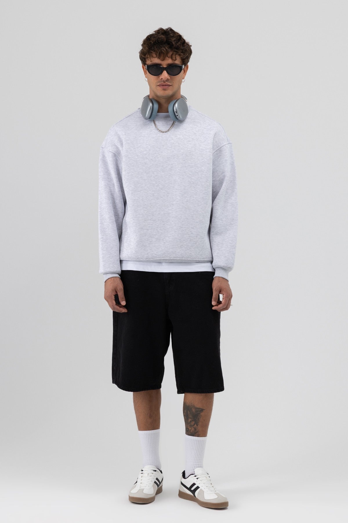 Basic Crew Neck Oversized Sweatshirt