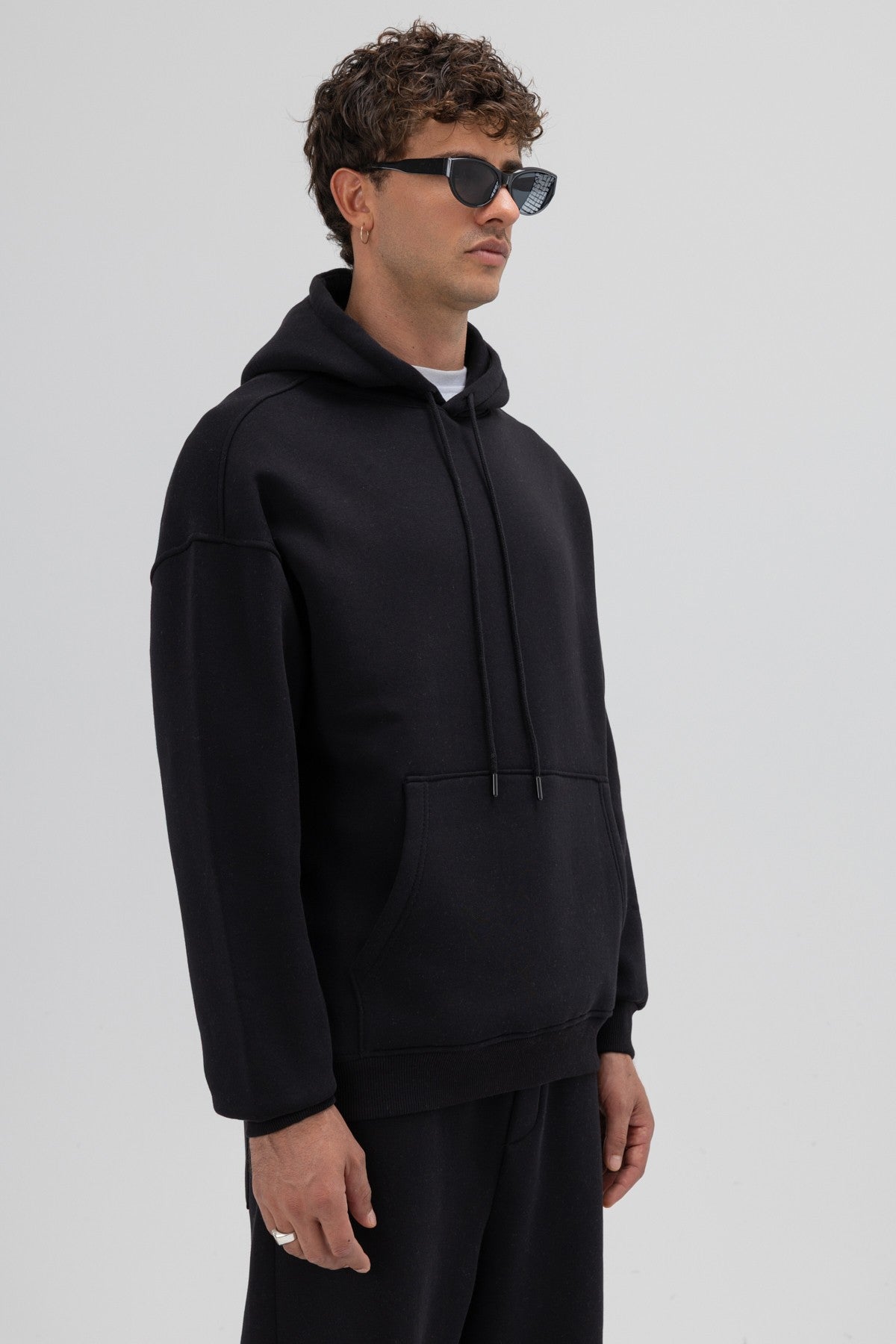 Basic Oversized Hooded Sweatshirt