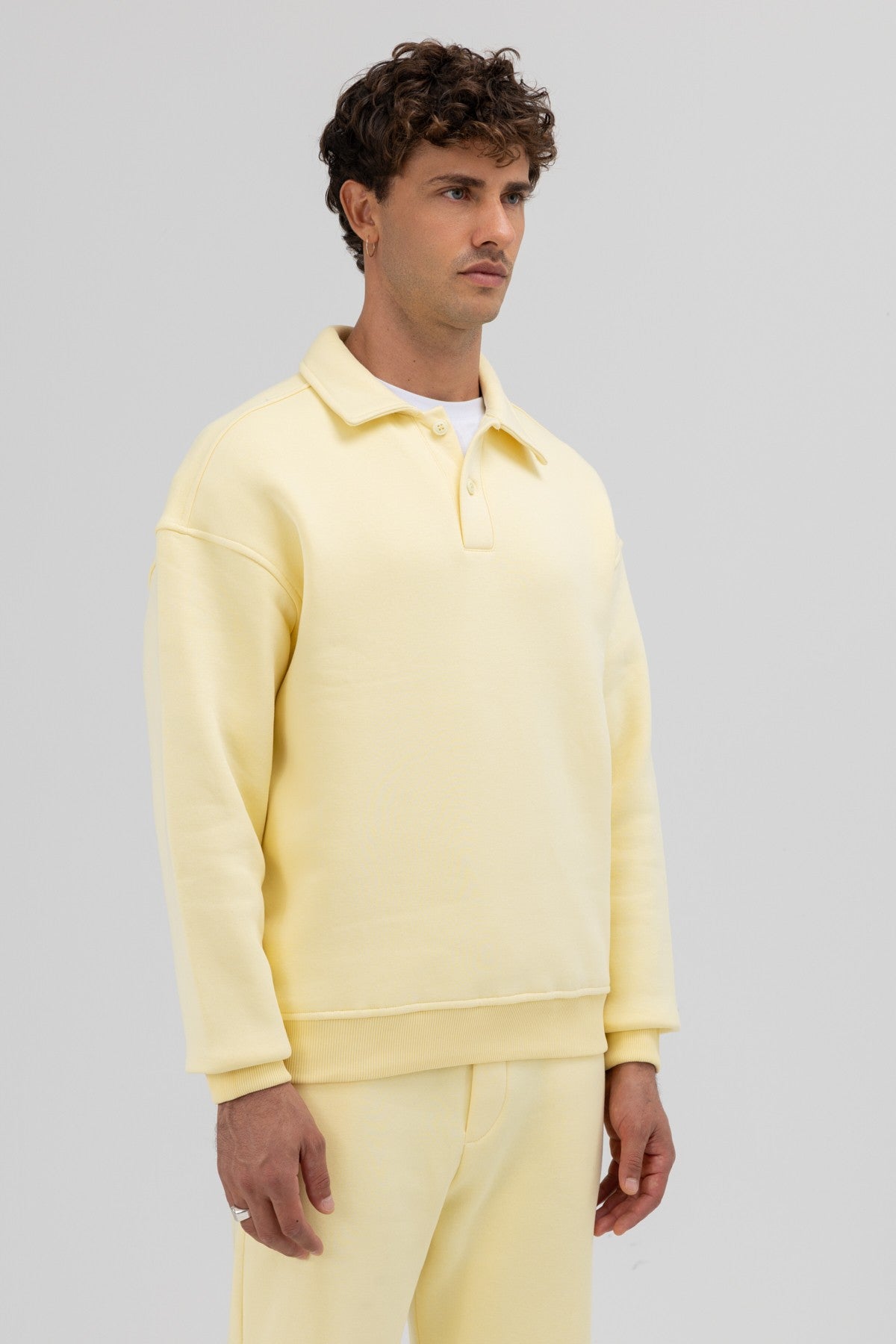Basic Polo-Neck Sweatshirt