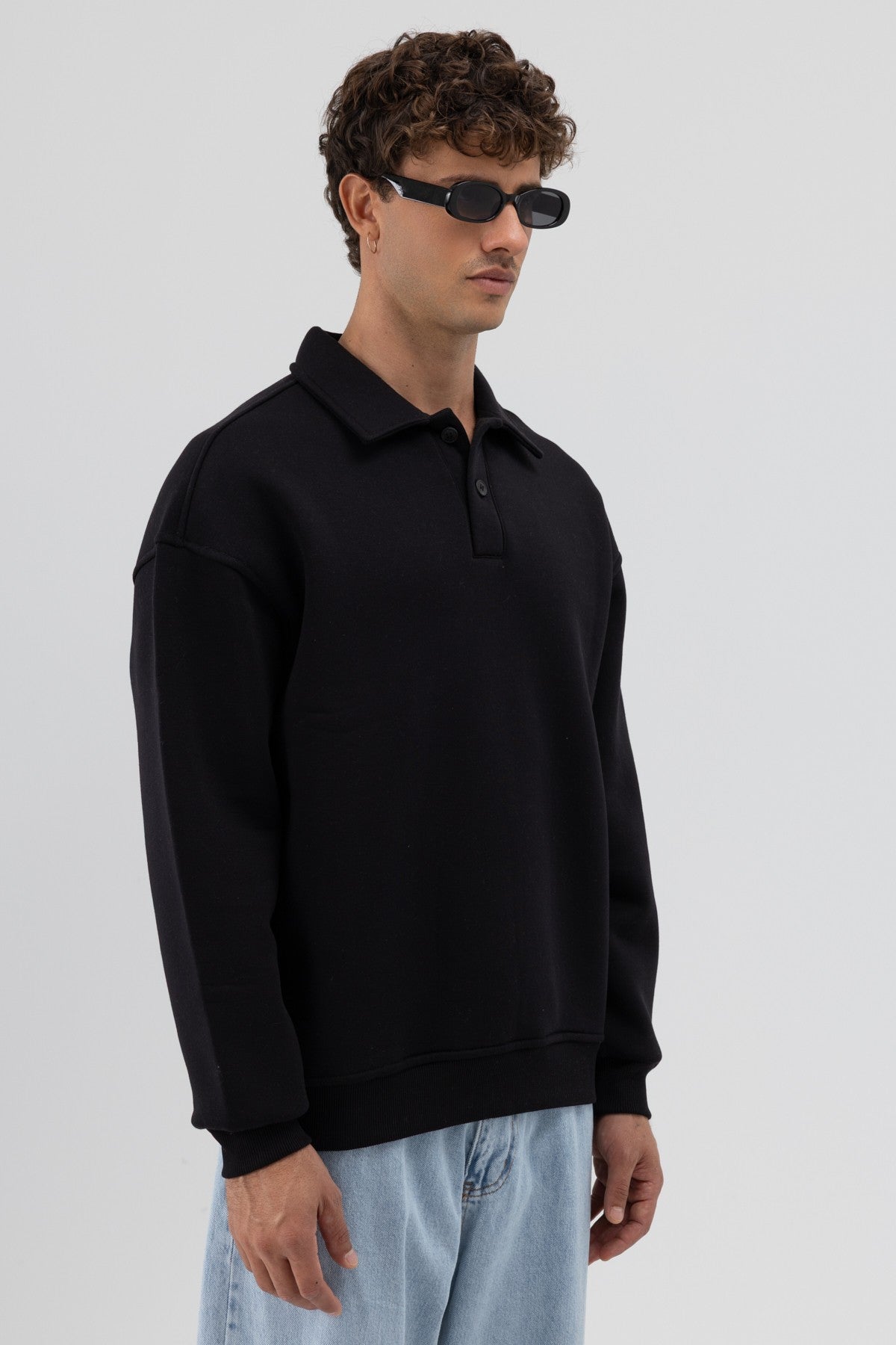 Basic Polo-Neck Sweatshirt