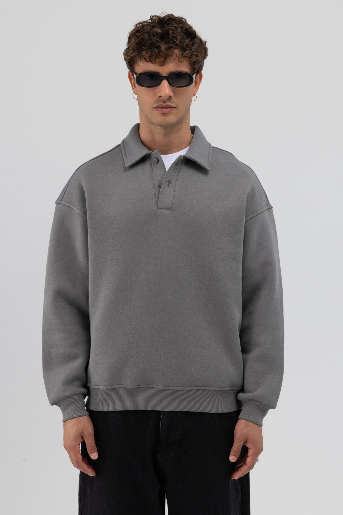 Basic Polo-Neck Sweatshirt