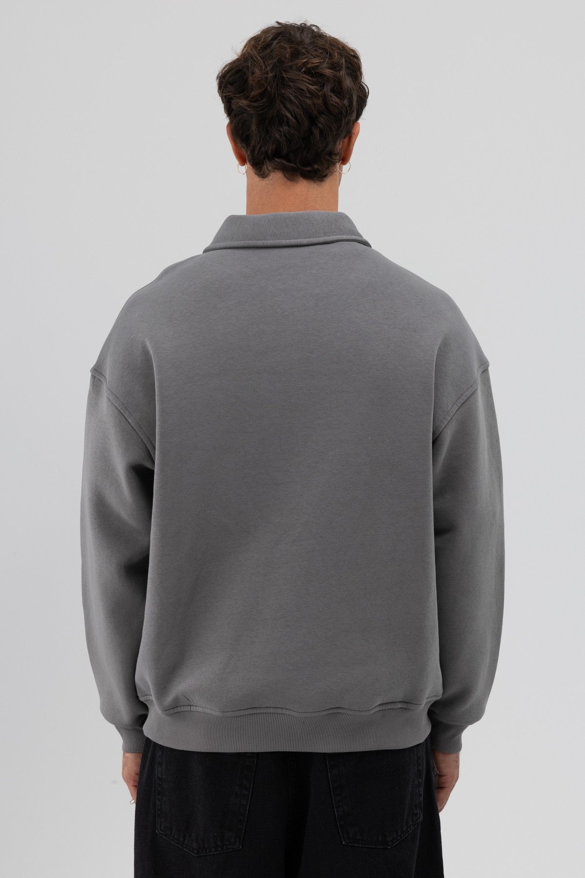 Basic Polo-Neck Sweatshirt