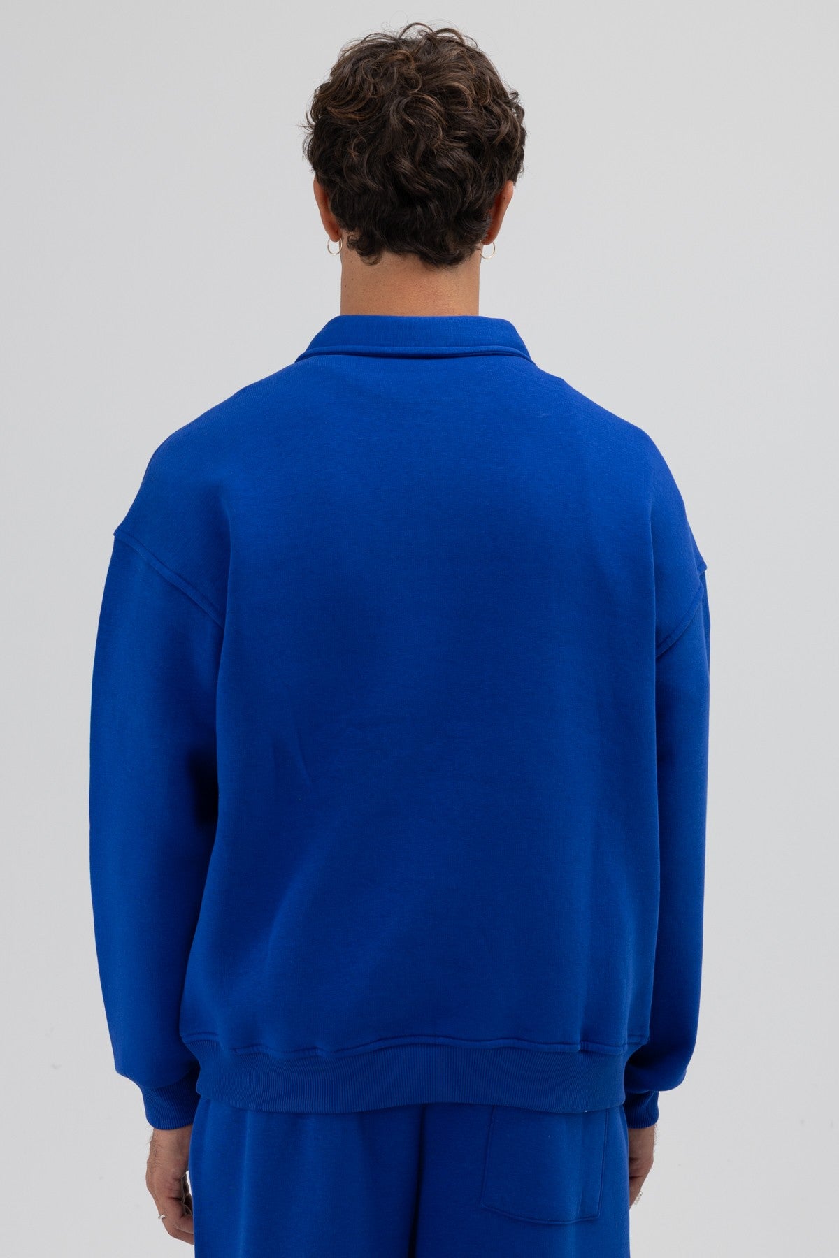 Basic Polo-Neck Sweatshirt