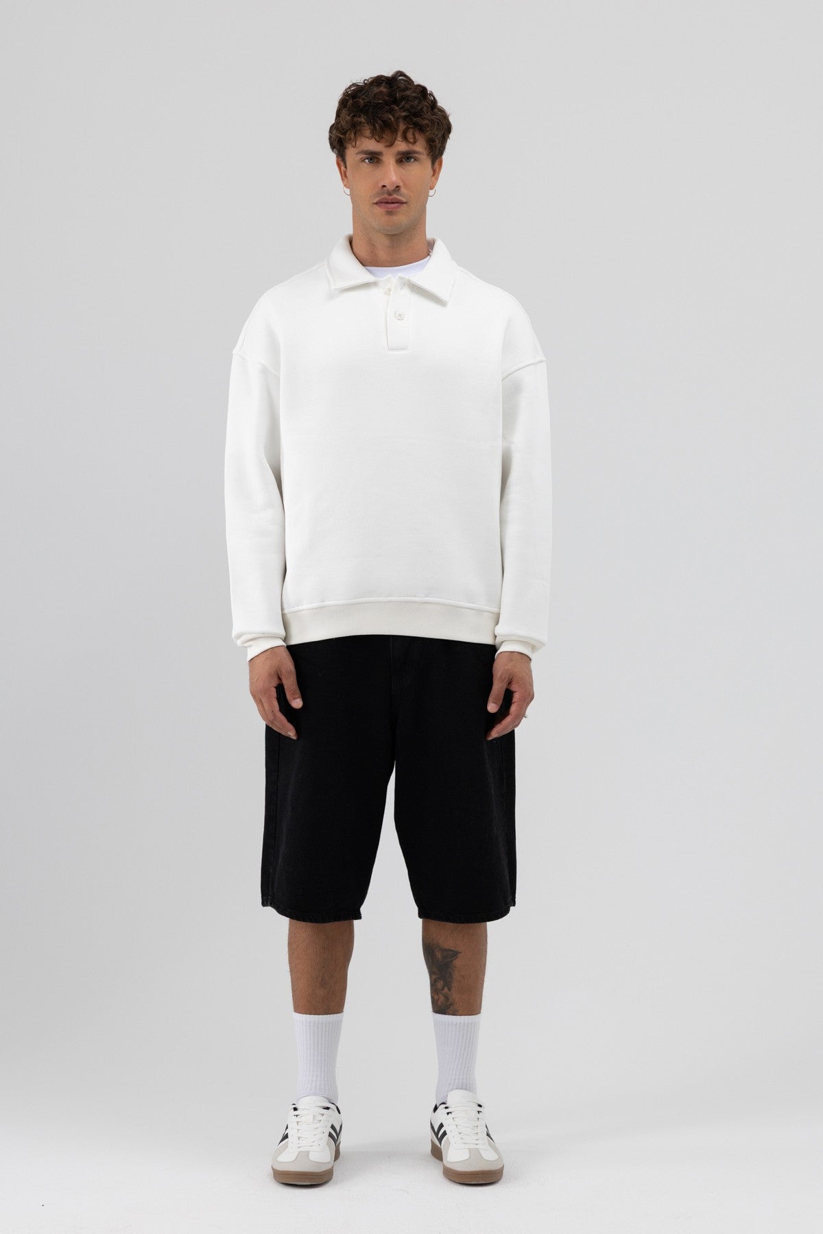 Basic Polo-Neck Sweatshirt