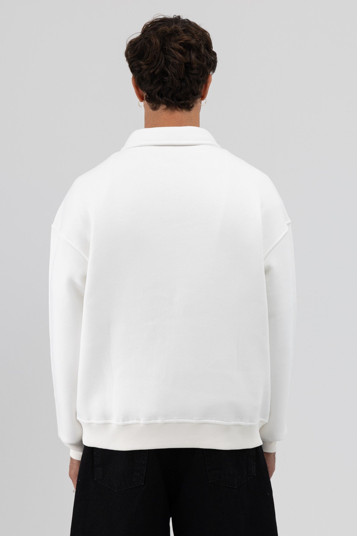 Basic Polo-Neck Sweatshirt