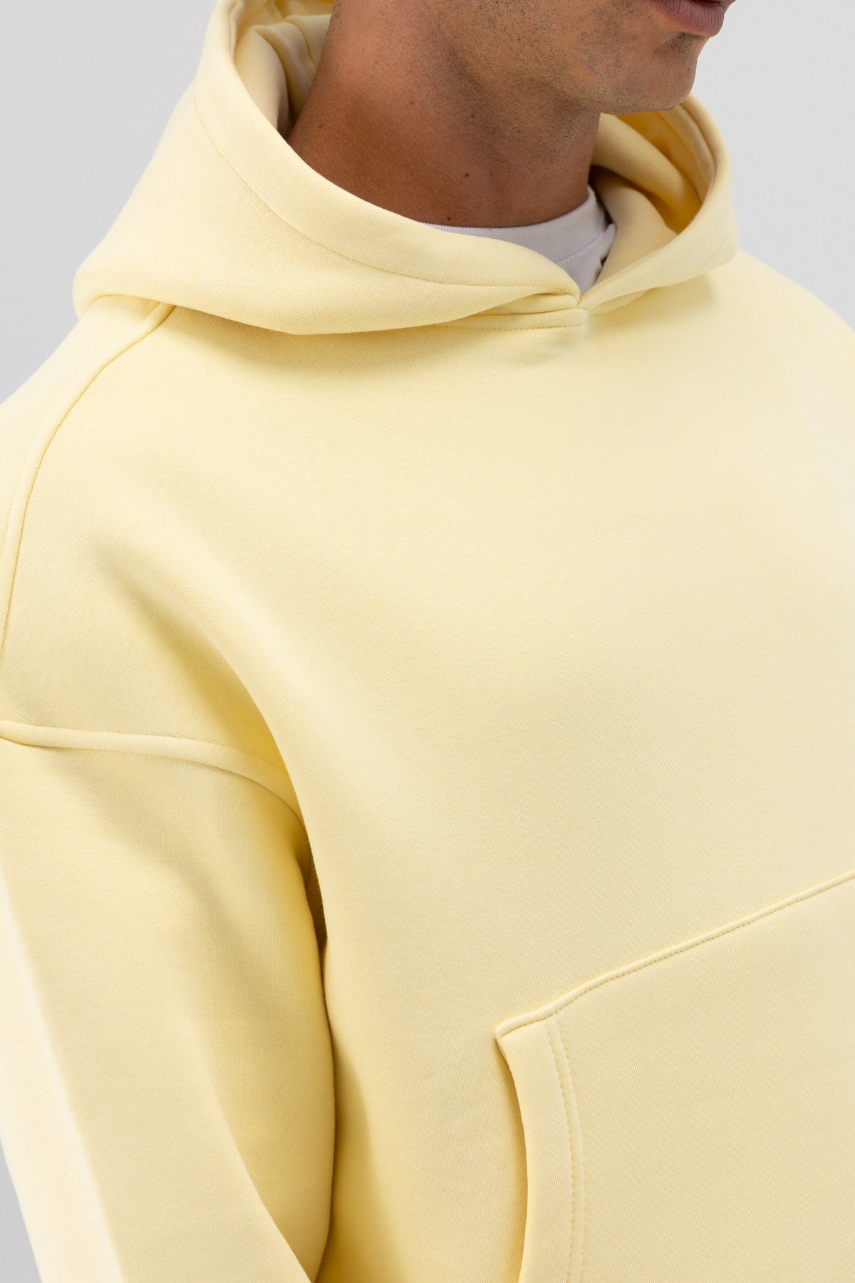 Basic Hooded Boxy-Fit Sweatshirt