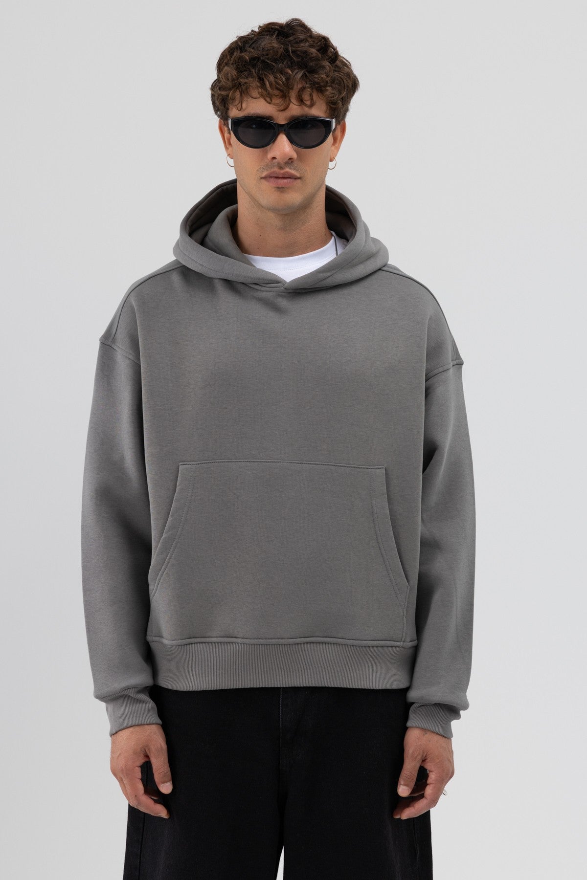 Basic Hooded Boxy-Fit Sweatshirt