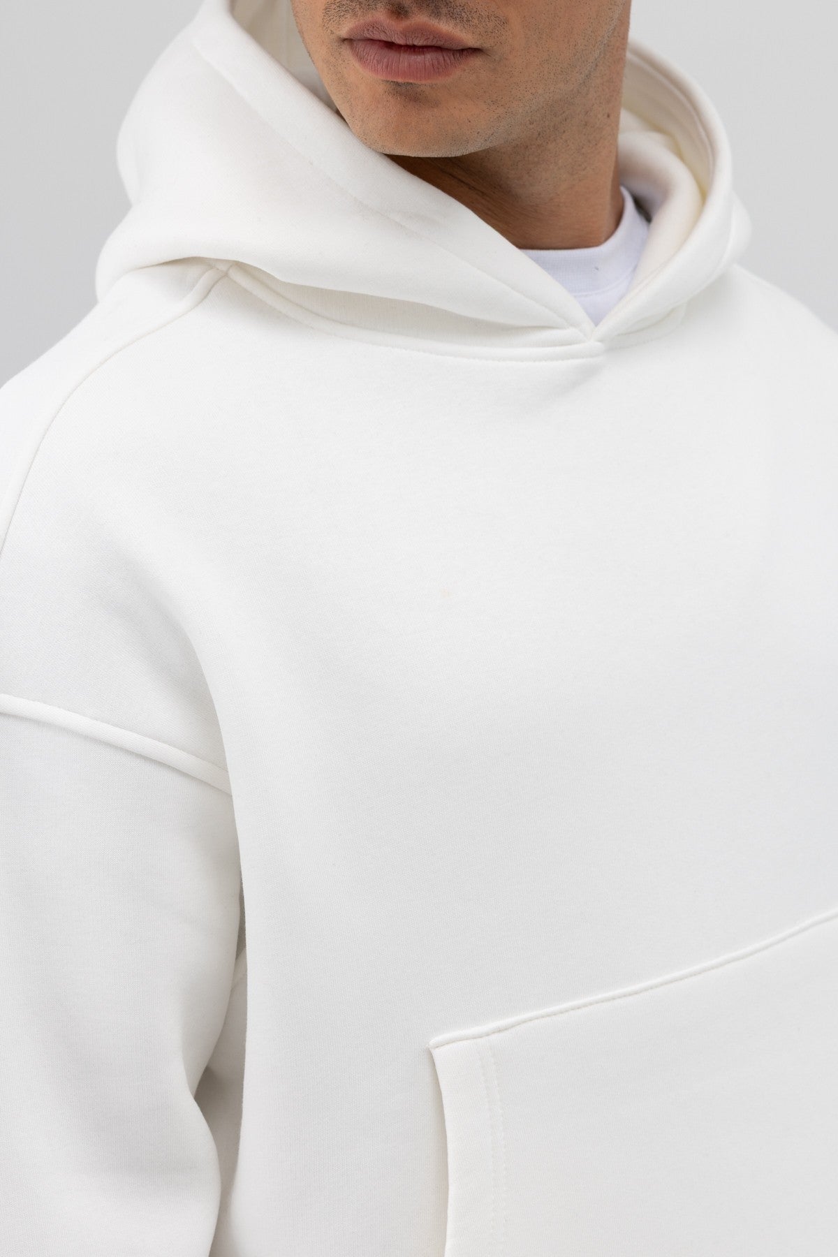 Basic Hooded Boxy-Fit Sweatshirt