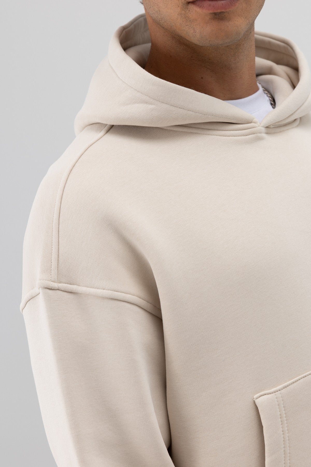 Basic Hooded Boxy-Fit Sweatshirt