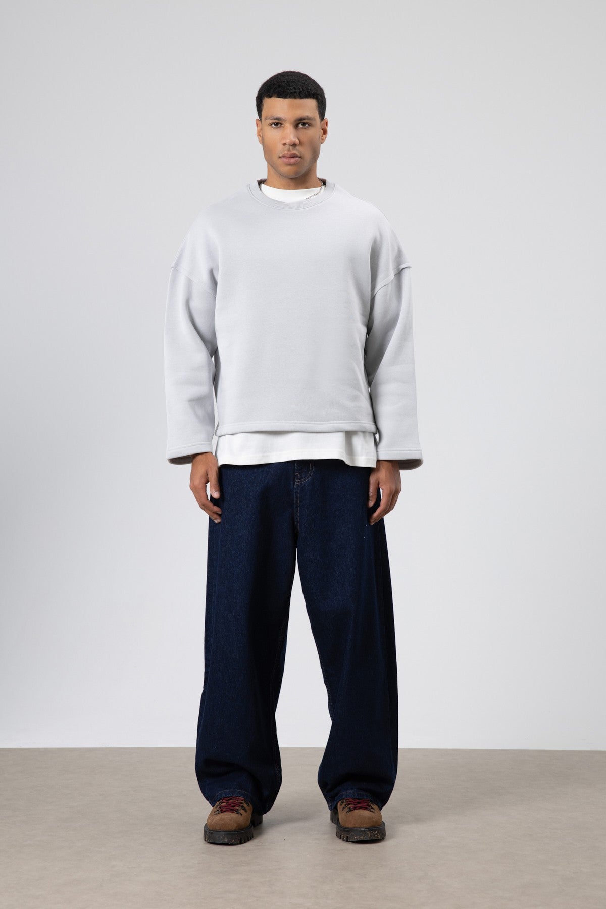 Boxy Fit Basic Sweatshirt
