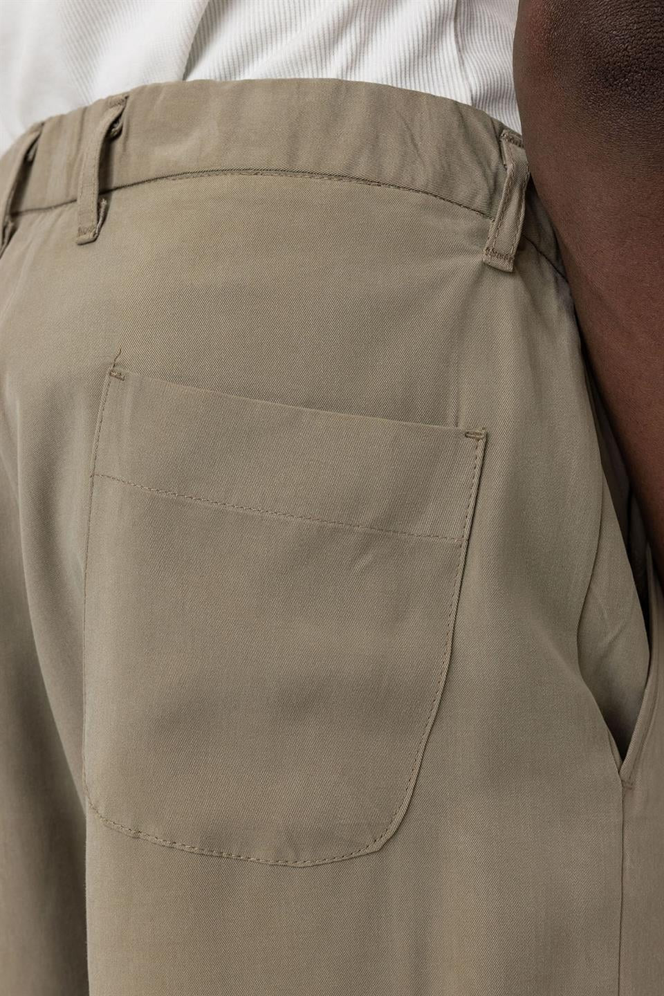 Relaxed-Fit Fabric Pants