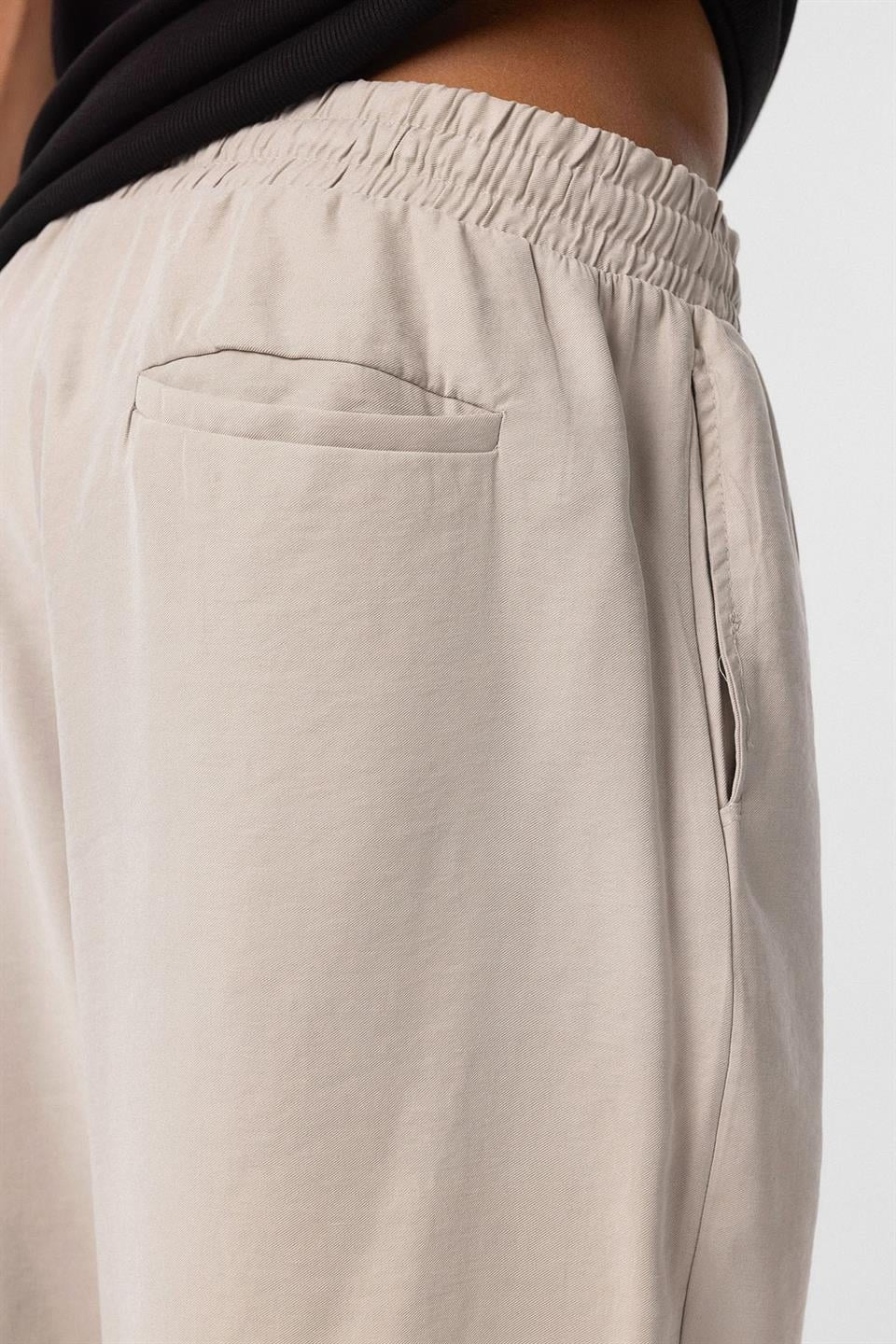 Baggy-Fit Modal Fabric Pants