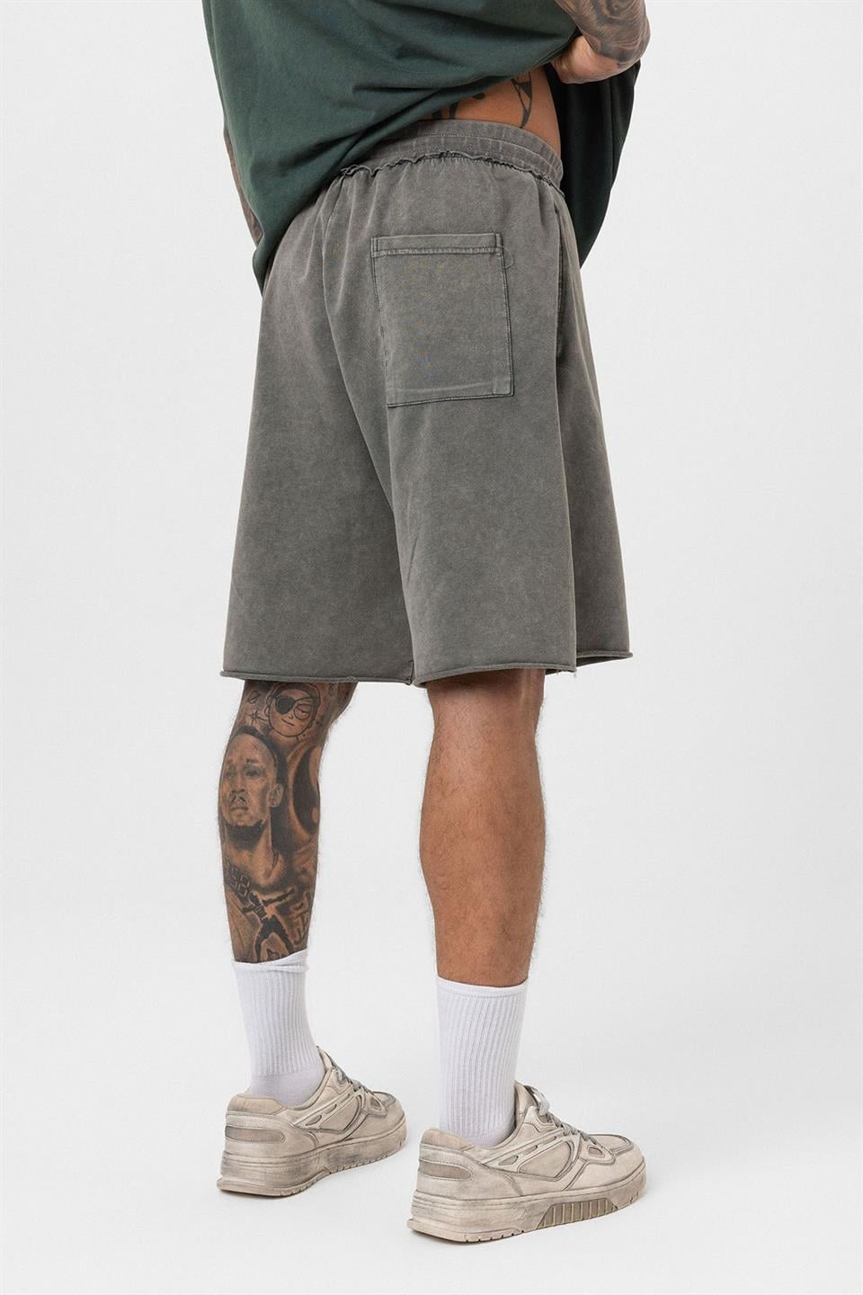 Oversized Shorts (Machine Washable)